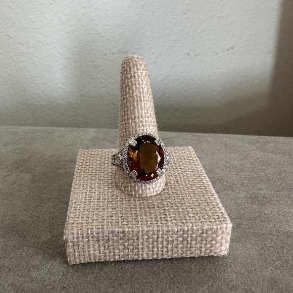 Citrine & CZ set in sterling silver fashion ring! - Picture 2 of 13